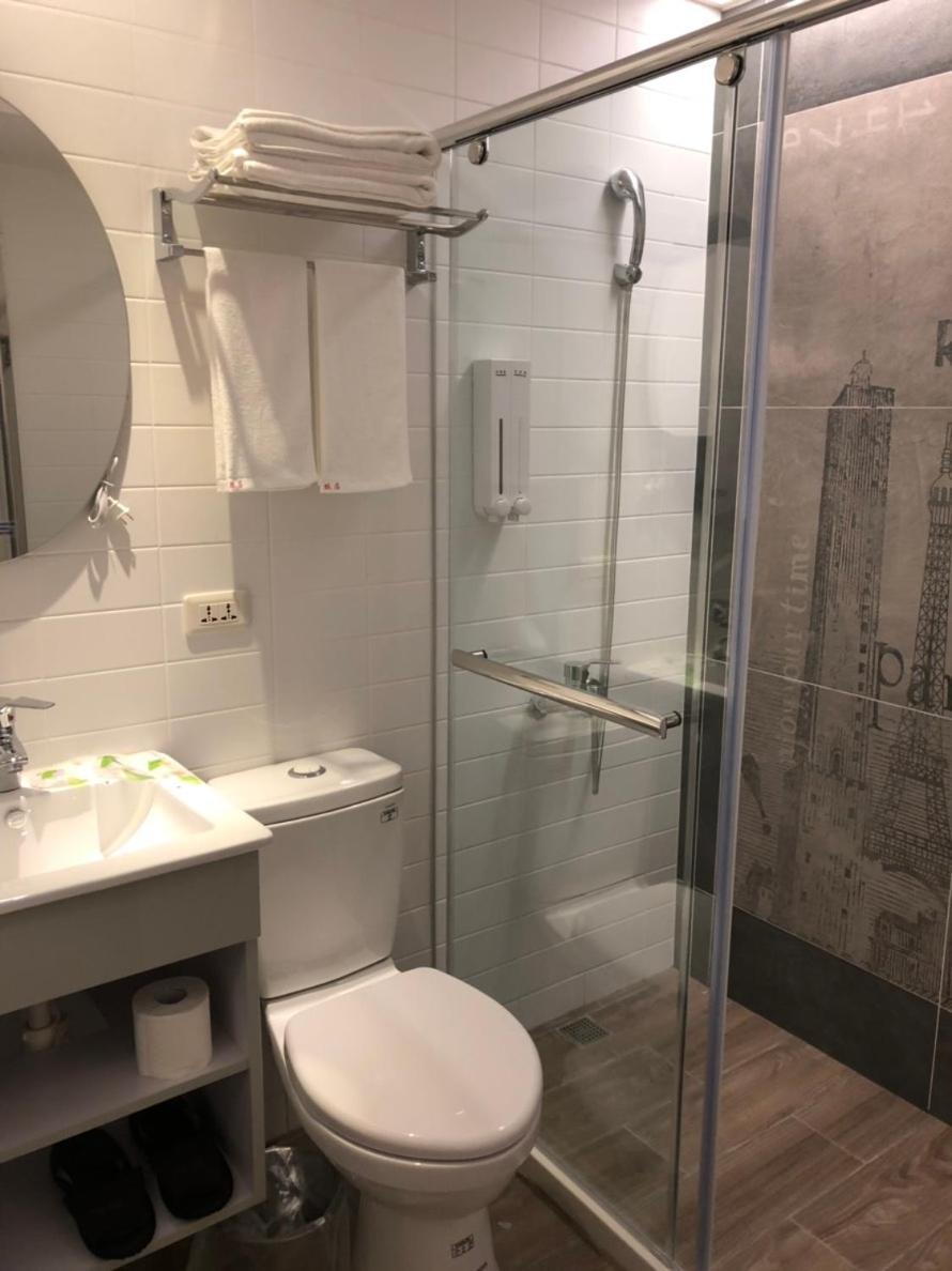 Haozhan Hotel Tajpej Zewnętrze zdjęcie